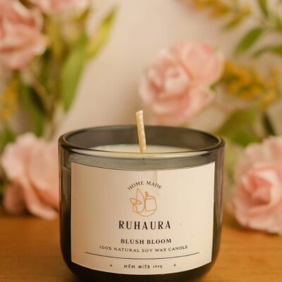 Blush Bloom black luxury candle